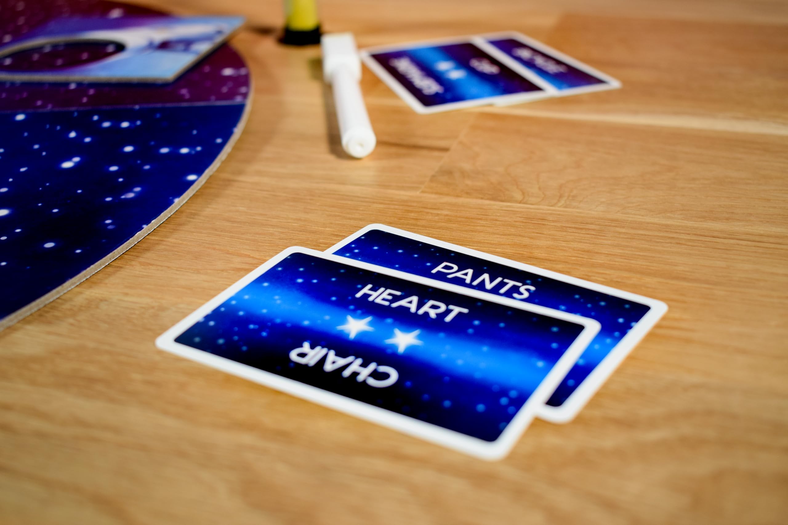 Blue Orange Games Starlink Party Game- New Party Drawing Game for 3 to 6 Players. Recommended for Ages 8 & up - Image 6
