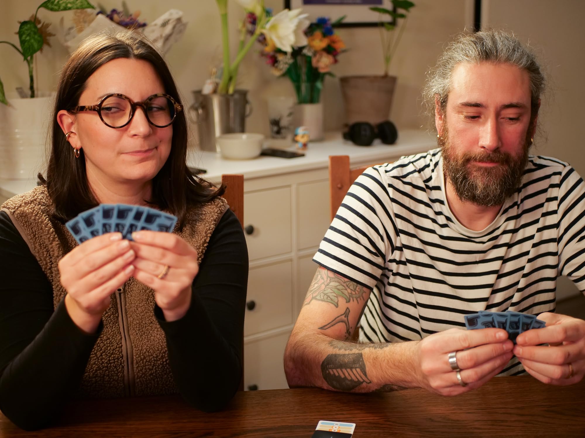 Blue Orange Sounds Like You Party Game | Icebreaker & Social Game for Family and Friends | How Well Do You Know Each Other | Ages 14+ | 3 to 10 Players Games - Image 4