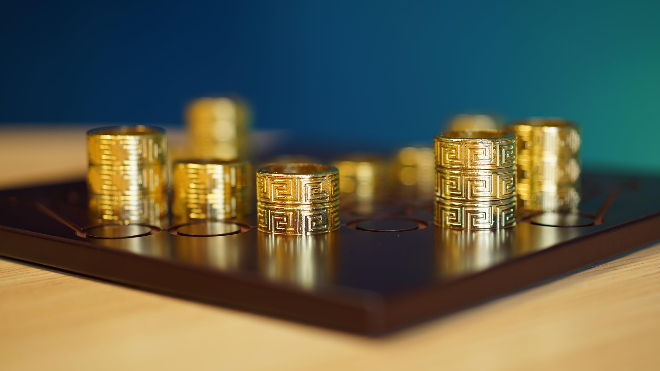 Gyges – Abstract Strategy Board Game for 2 Players | Elegant Wooden Board & Metal Rings for Ages 8 to Adults by Blue Orange Games - Image 5