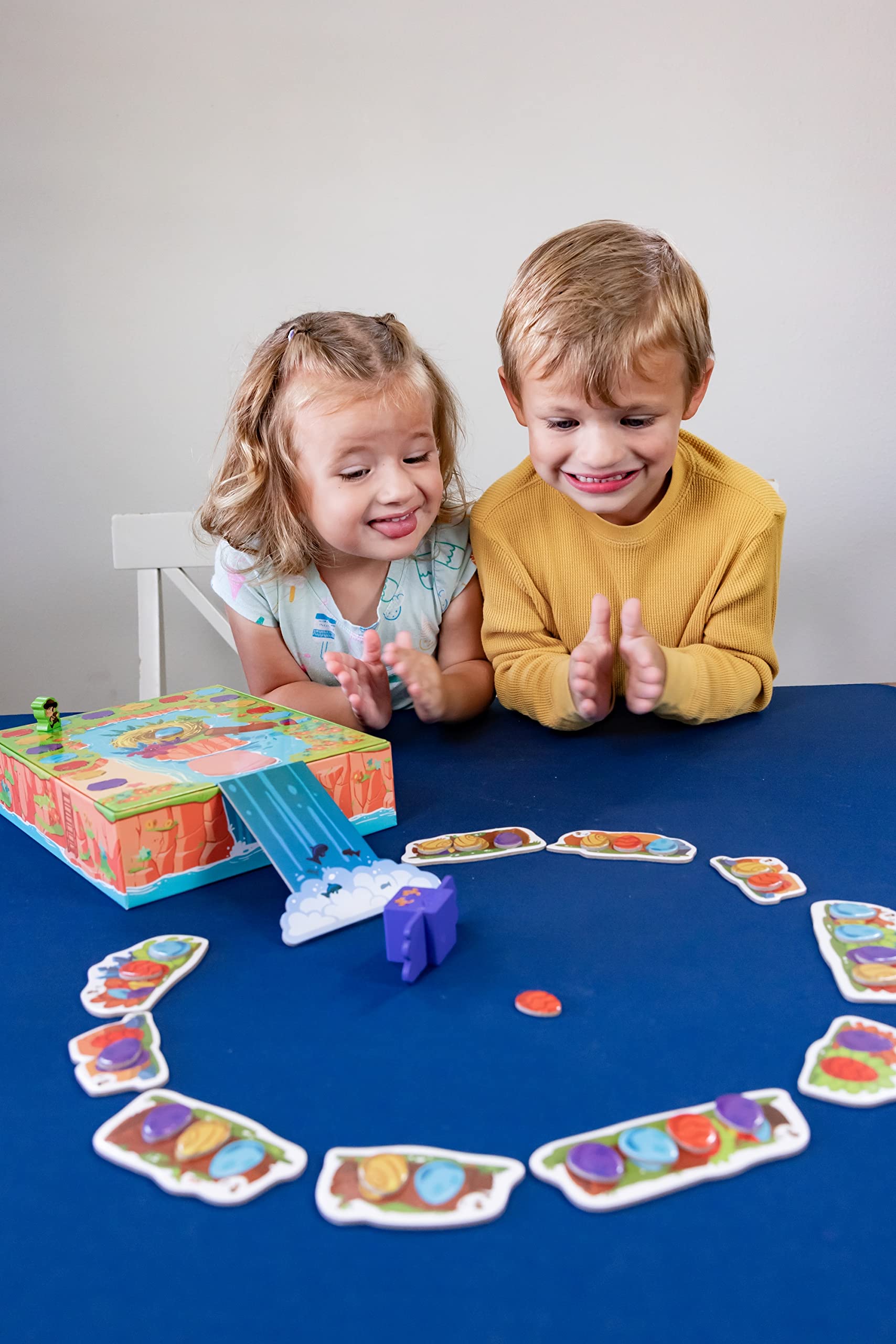 Slidin’ Toucan Fun Cooperative Action Preschool Board Game – Kids and Family Friendly Educational Toucan and Eggs Game by Blue Orange Games - 2 to 4 Players for Ages 4+ - Image 5
